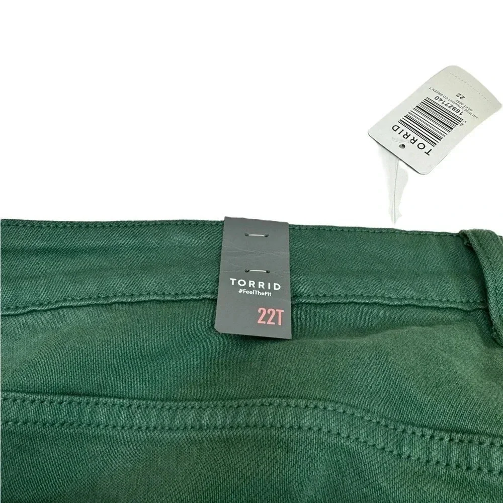 Torrid Hi Rise Straight Leg Green Cargo Jeans NWT